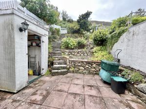 Photo 11- click for photo gallery